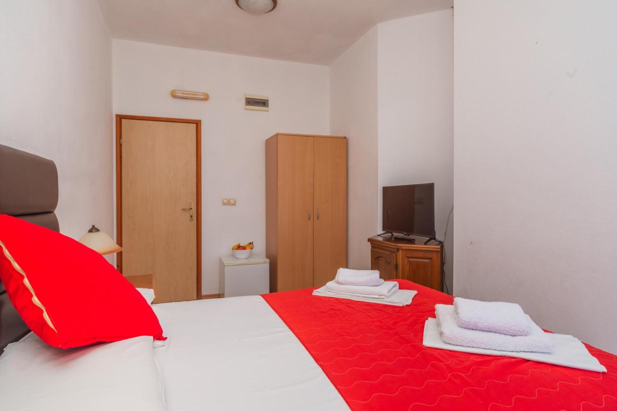 Apartments Atlantis Dobra Voda Exterior photo